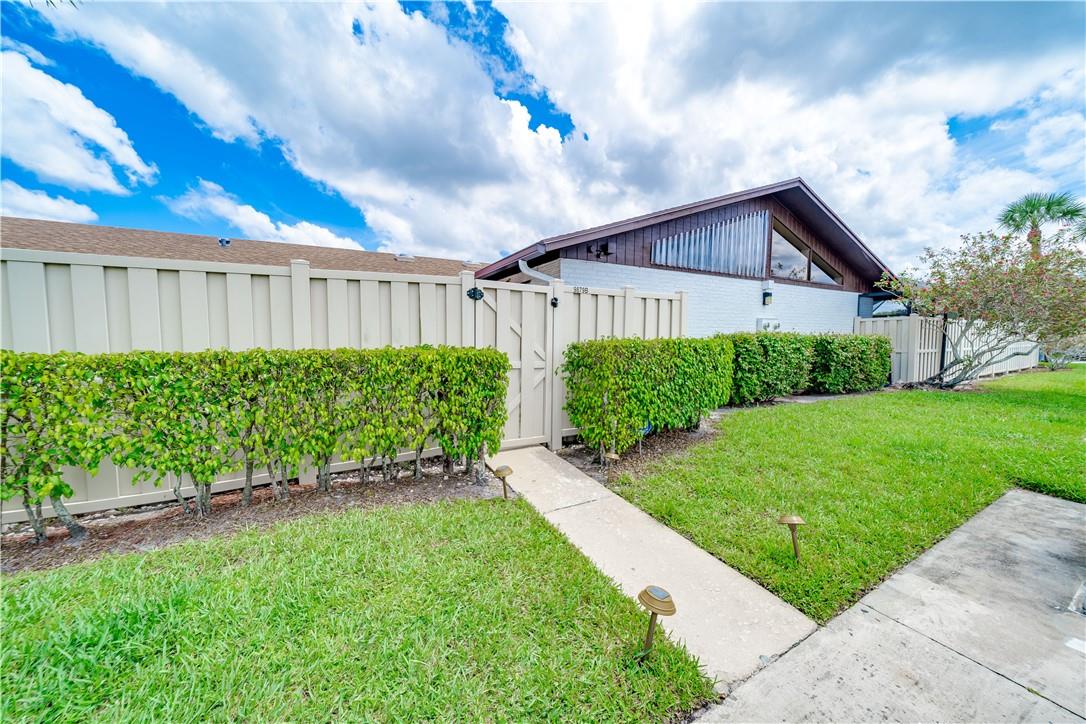 9879 Boca Gardens Trl Unit: B
