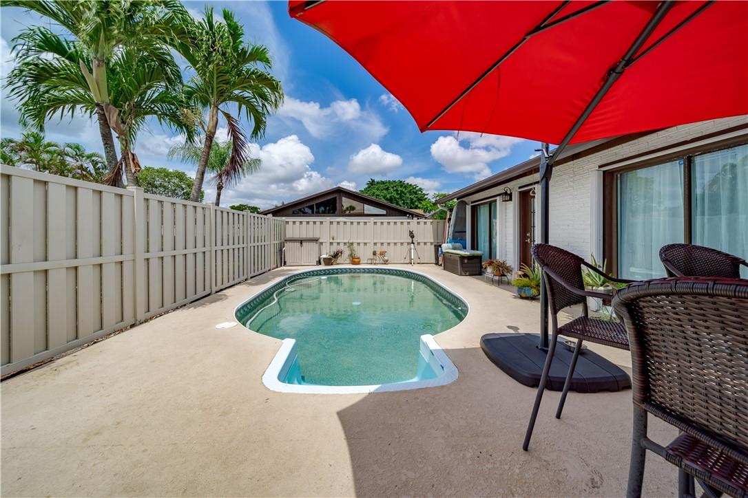9879 Boca Gardens Trl Unit: B