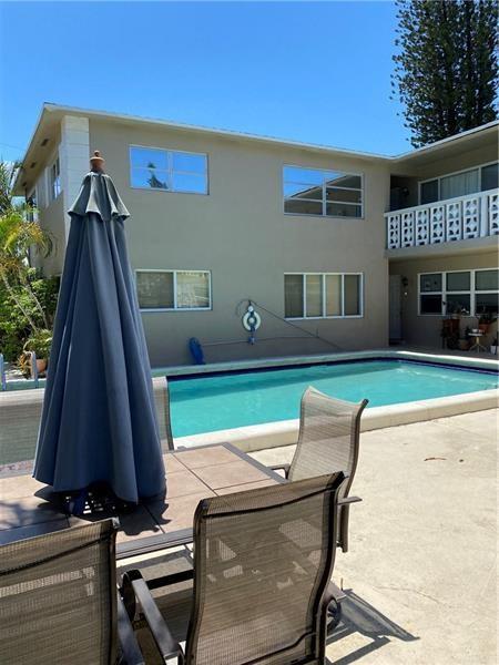 510 SW 15th St Unit: 205
