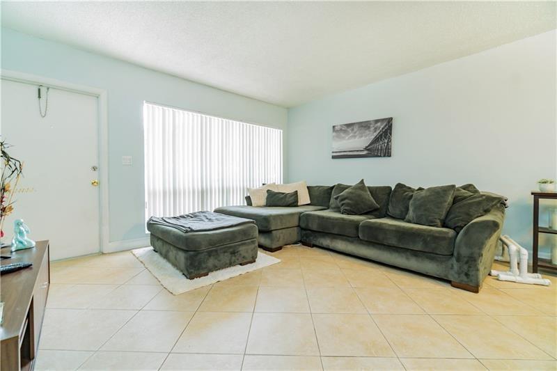 2616 NE 30th Pl Unit: 101A