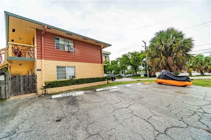 2616 NE 30th Pl Unit: 101A