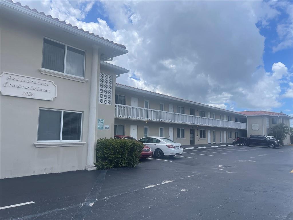 2020 NE 56th St Unit: 108