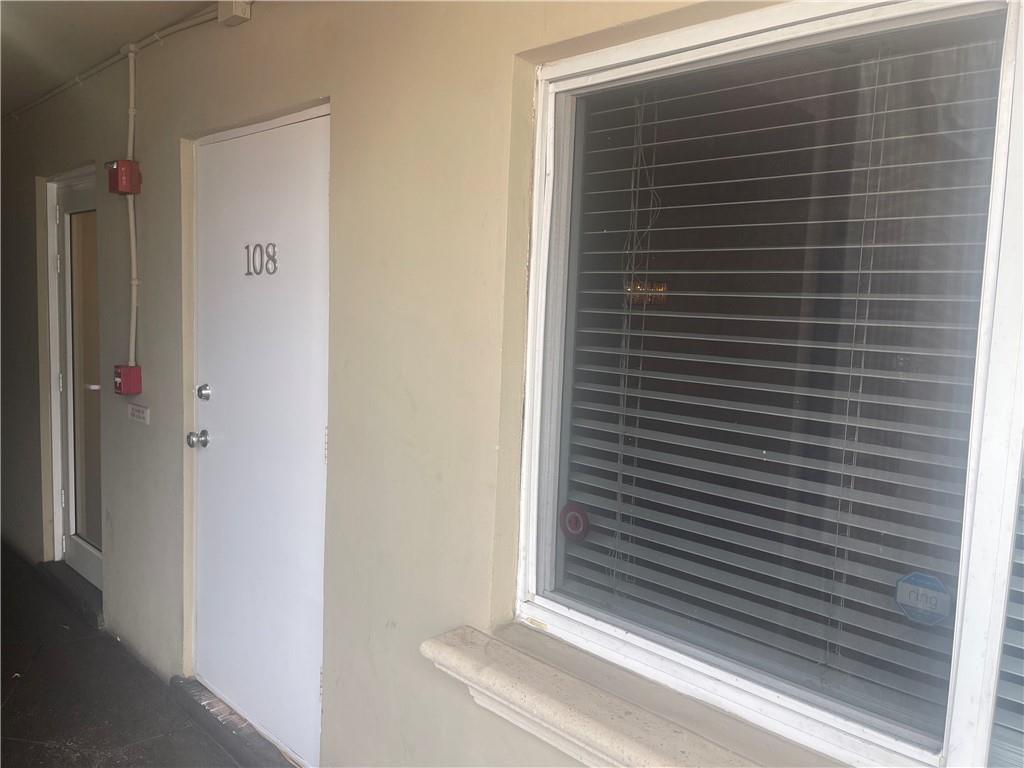 2020 NE 56th St Unit: 108