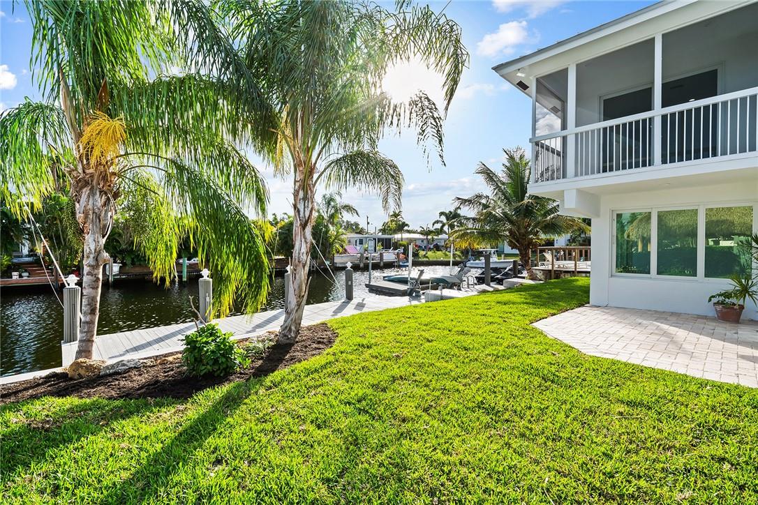 120 SE 12th Ct