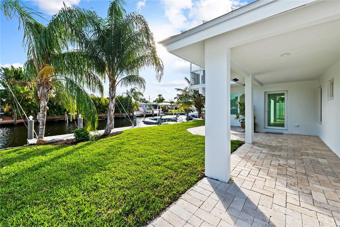 120 SE 12th Ct