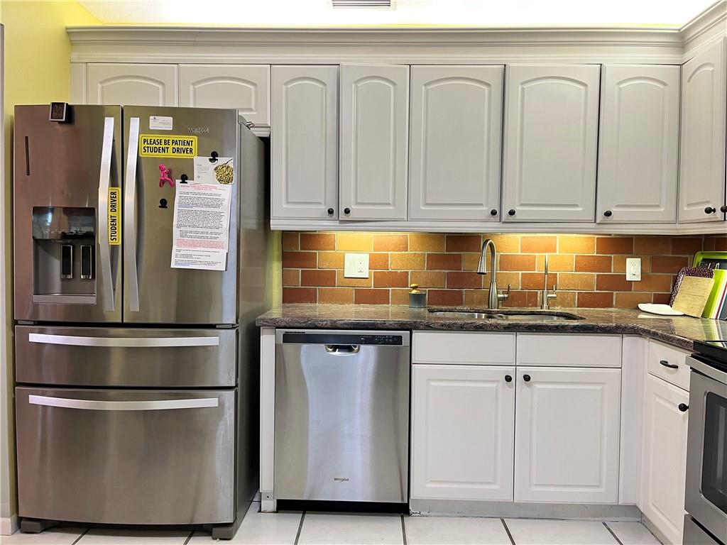 4734 Grapevine Way Unit: 4734