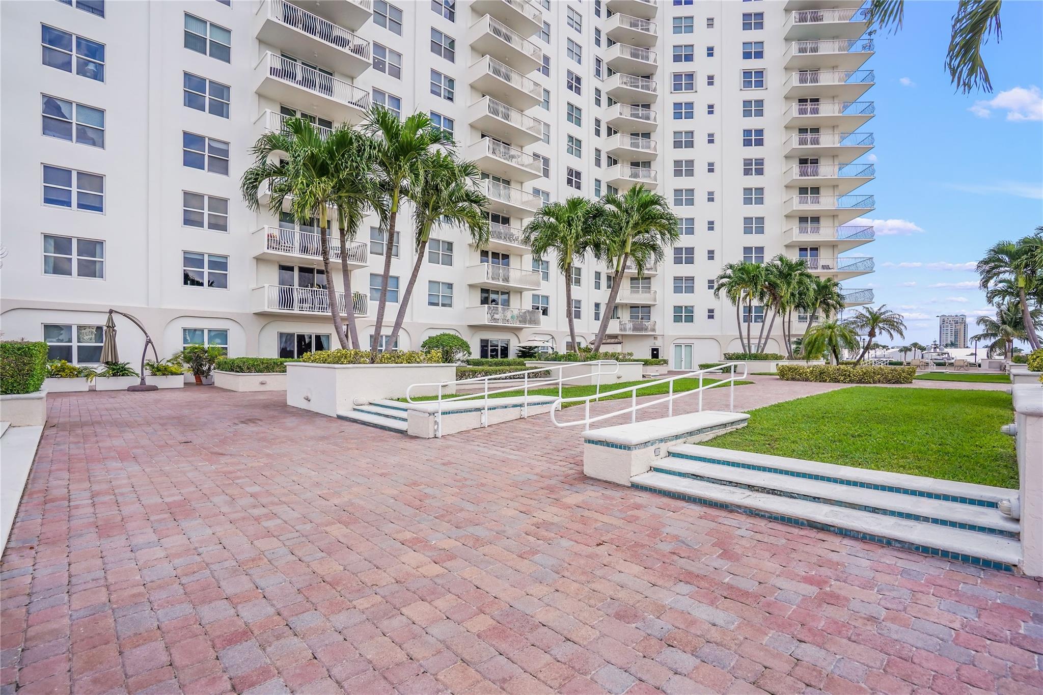 1 Las Olas Circle Unit: 902