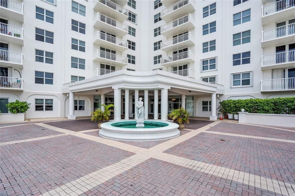 1 Las Olas Circle Unit: 902