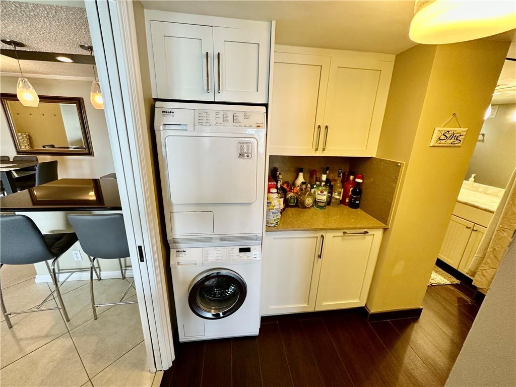 1 Las Olas Circle Unit: 1010