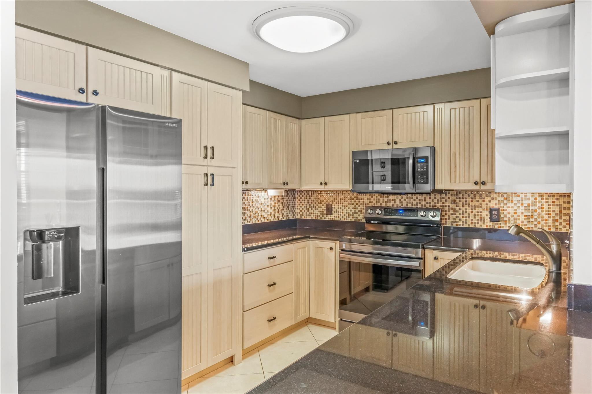 1 Las Olas Circle Unit: 1010