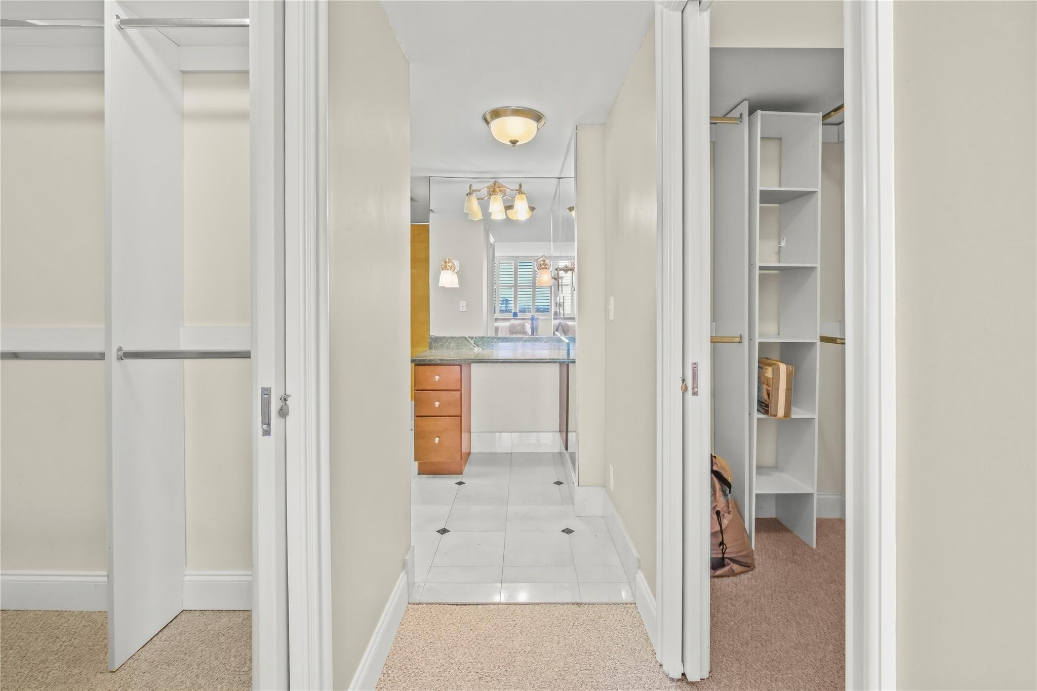 1 Las Olas Circle Unit: 1010