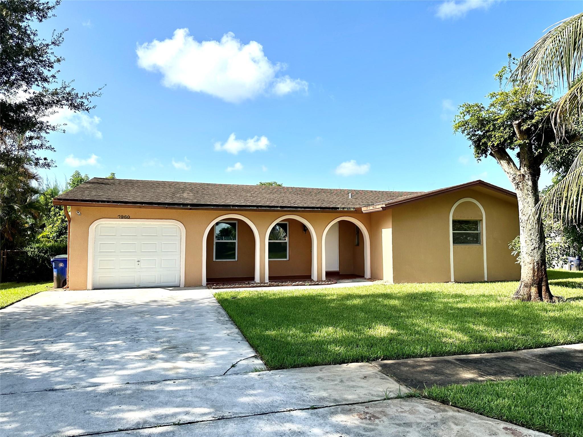 7960 NW 6th Ct