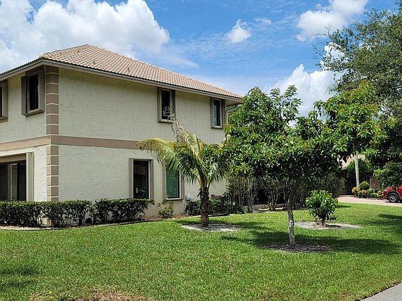 4931 NW 49th Ave