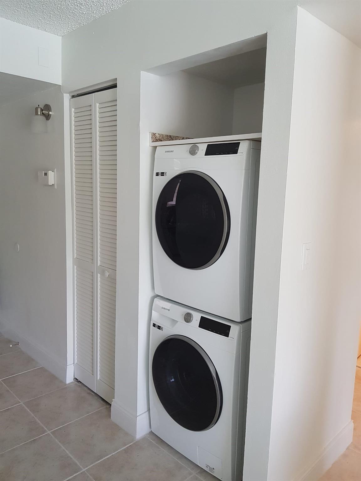 11453 NW 39th Ct Unit: 211