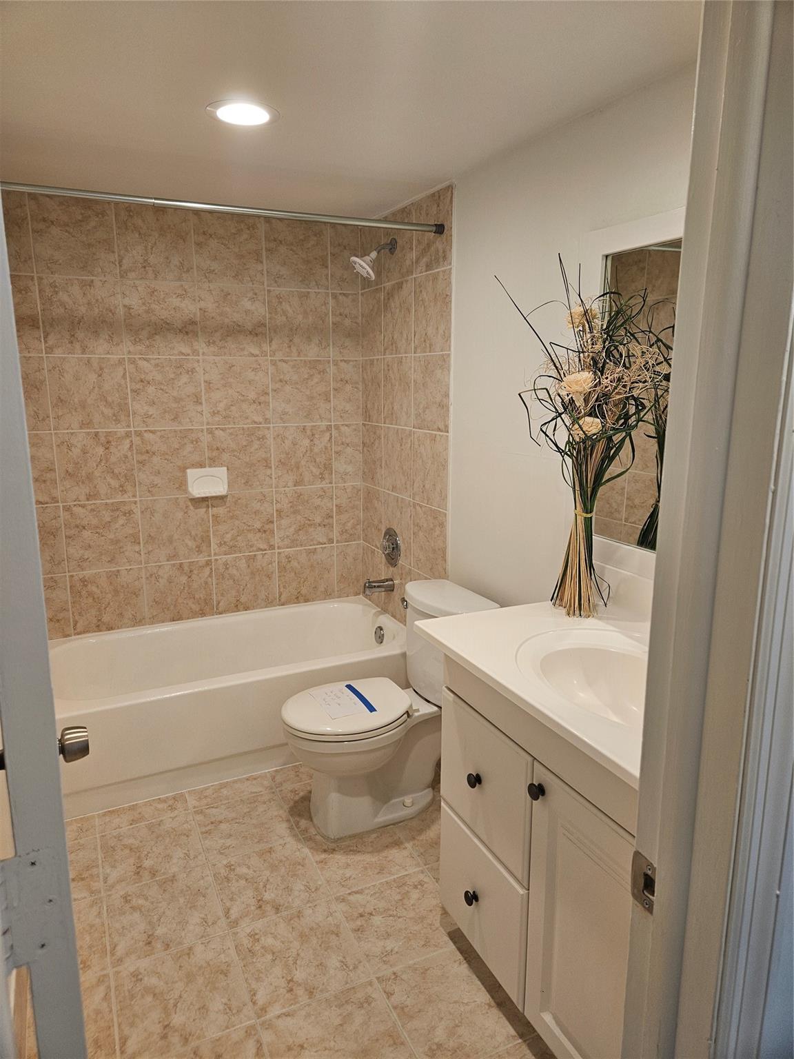 11453 NW 39th Ct Unit: 211