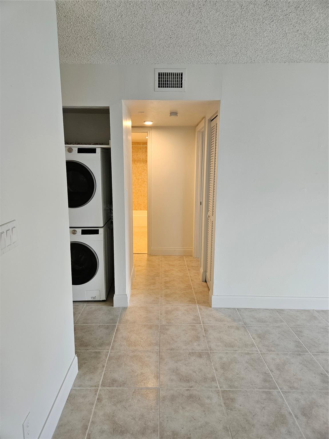 11453 NW 39th Ct Unit: 211