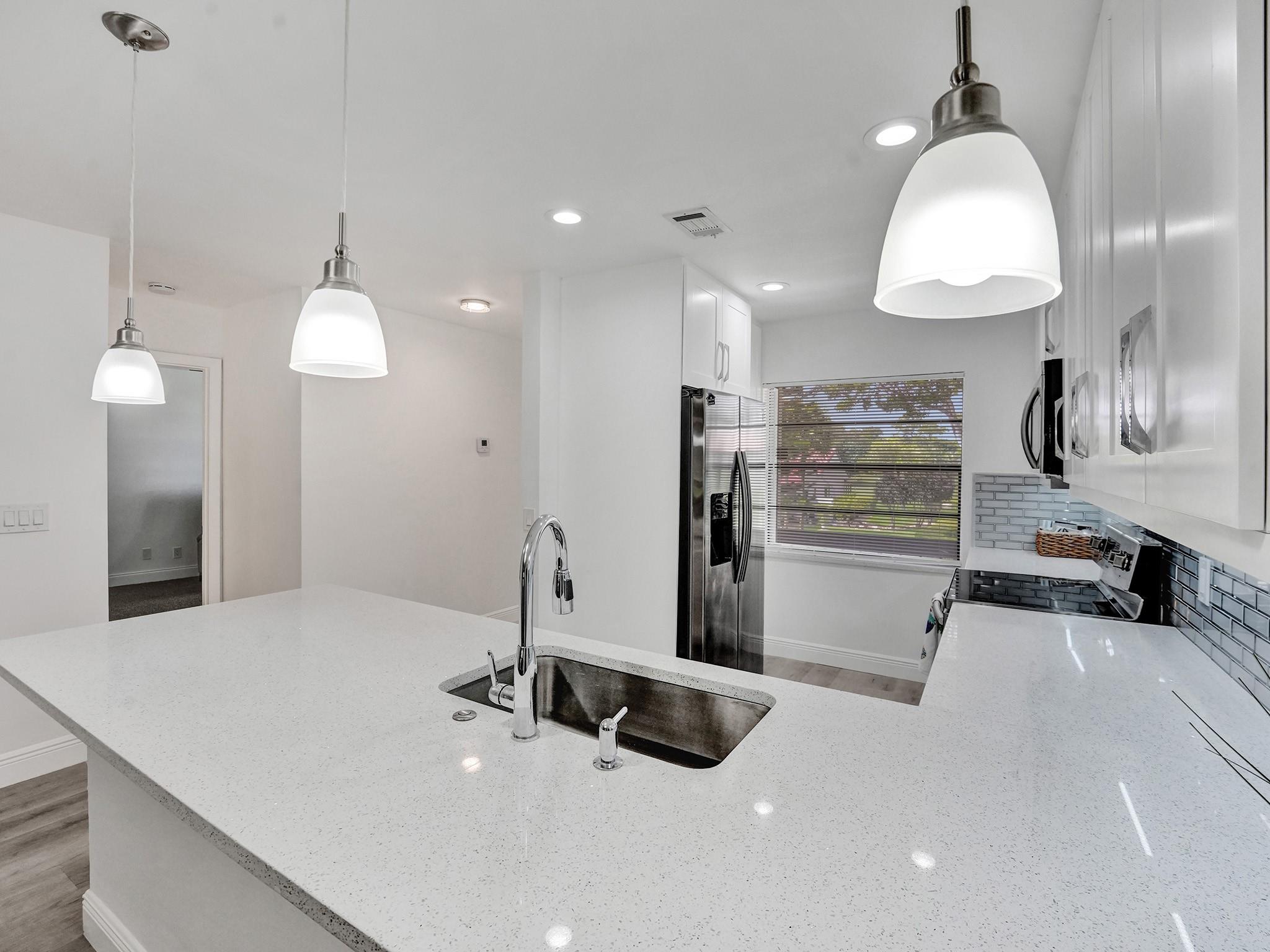 21364 Cypress Hammock Dr Unit: 1J