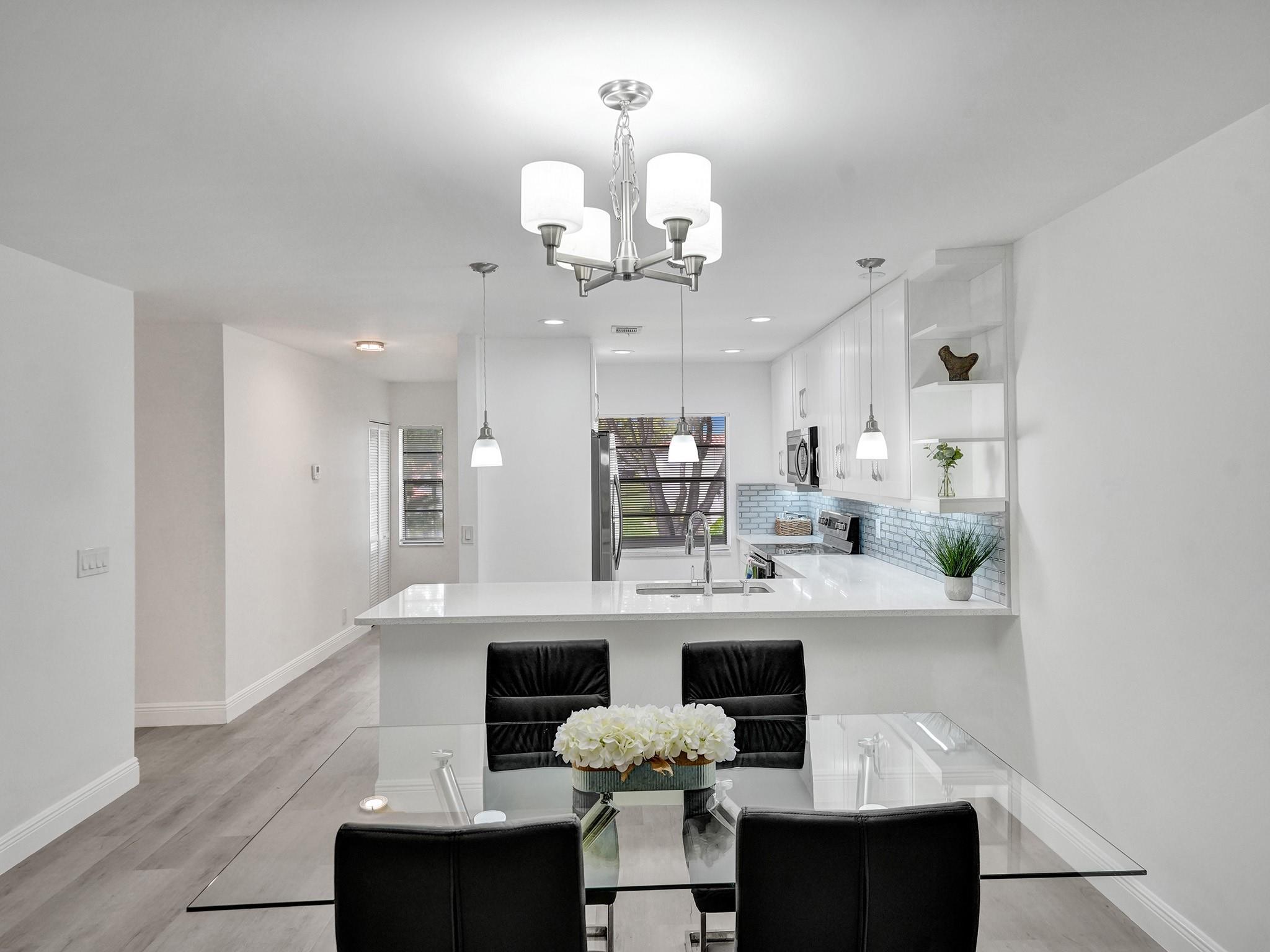 21364 Cypress Hammock Dr Unit: 1J