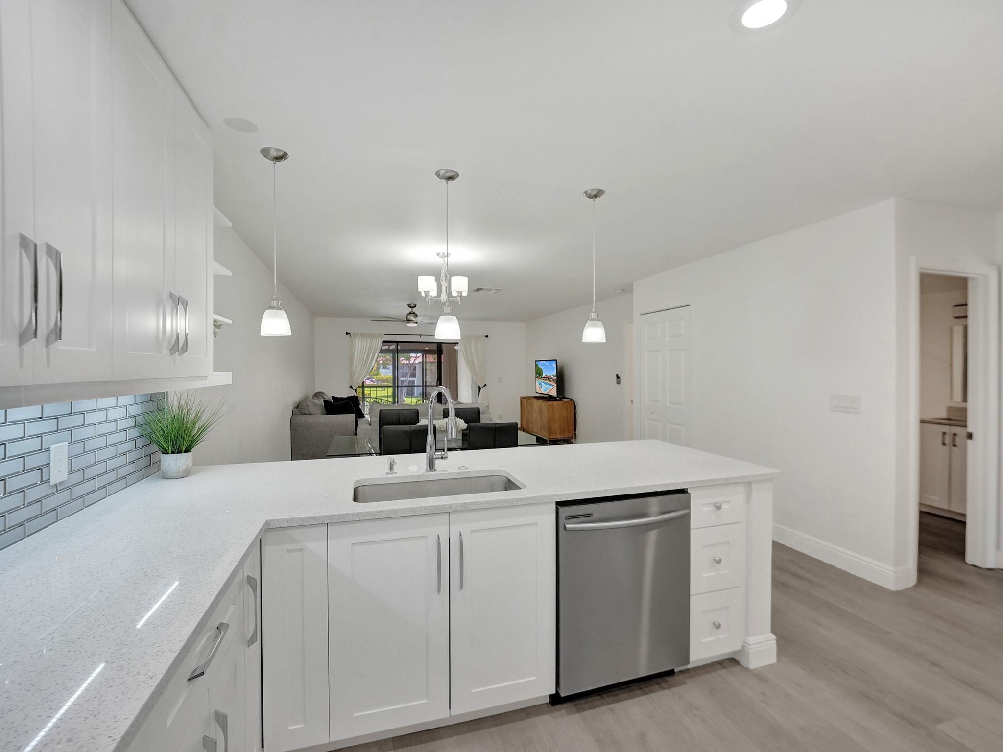 21364 Cypress Hammock Dr Unit: 1J
