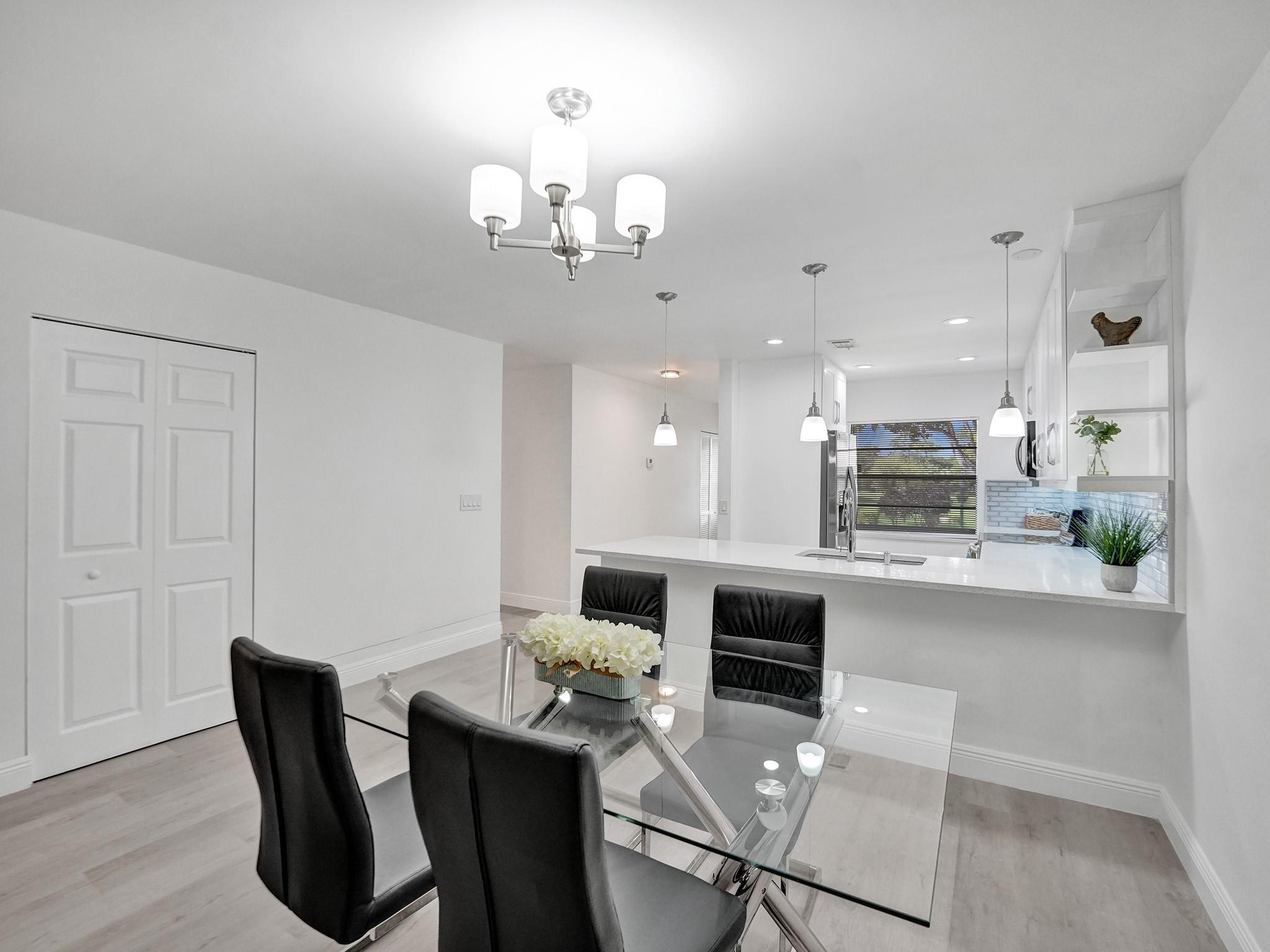 21364 Cypress Hammock Dr Unit: 1J
