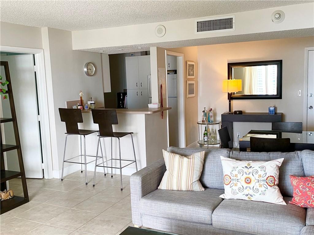 1 Las Olas Circle Unit: 1413