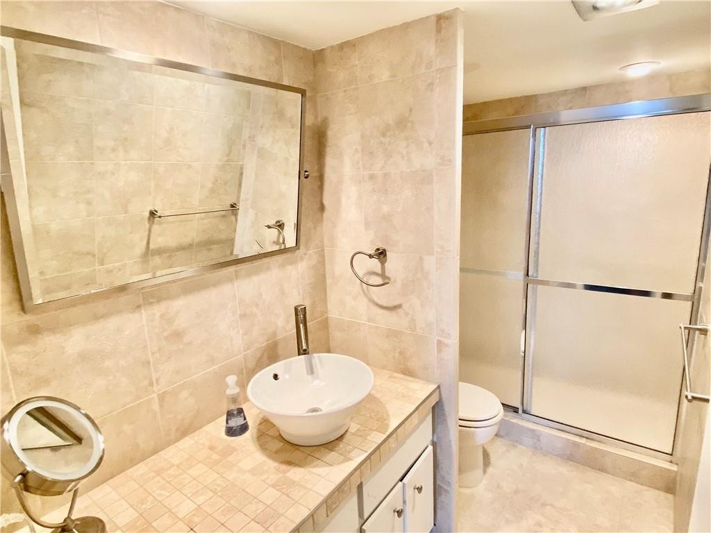 1 Las Olas Circle Unit: 1413