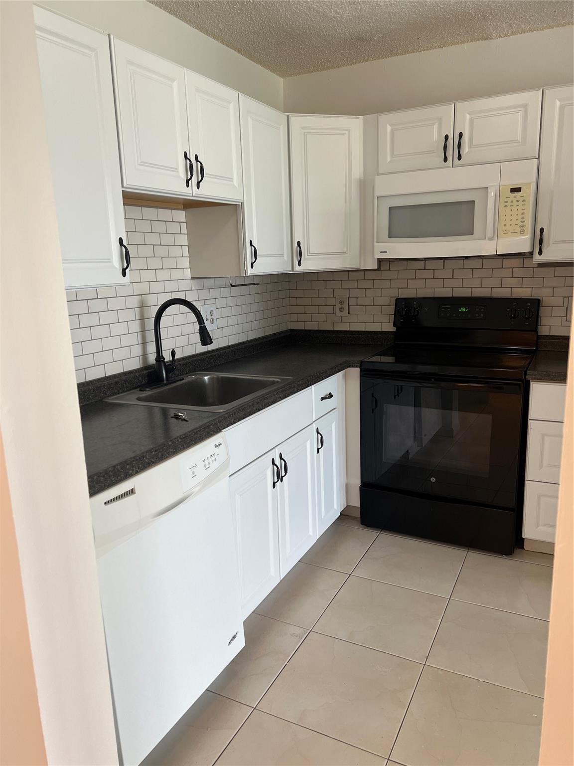 9273 SW 8th St Unit: 419