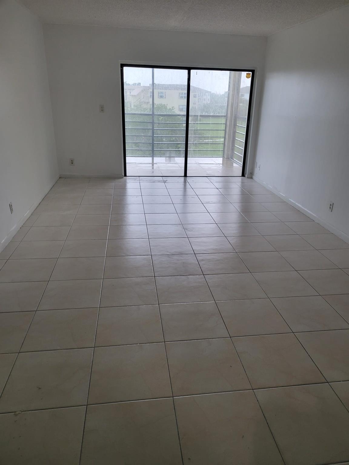 9273 SW 8th St Unit: 419