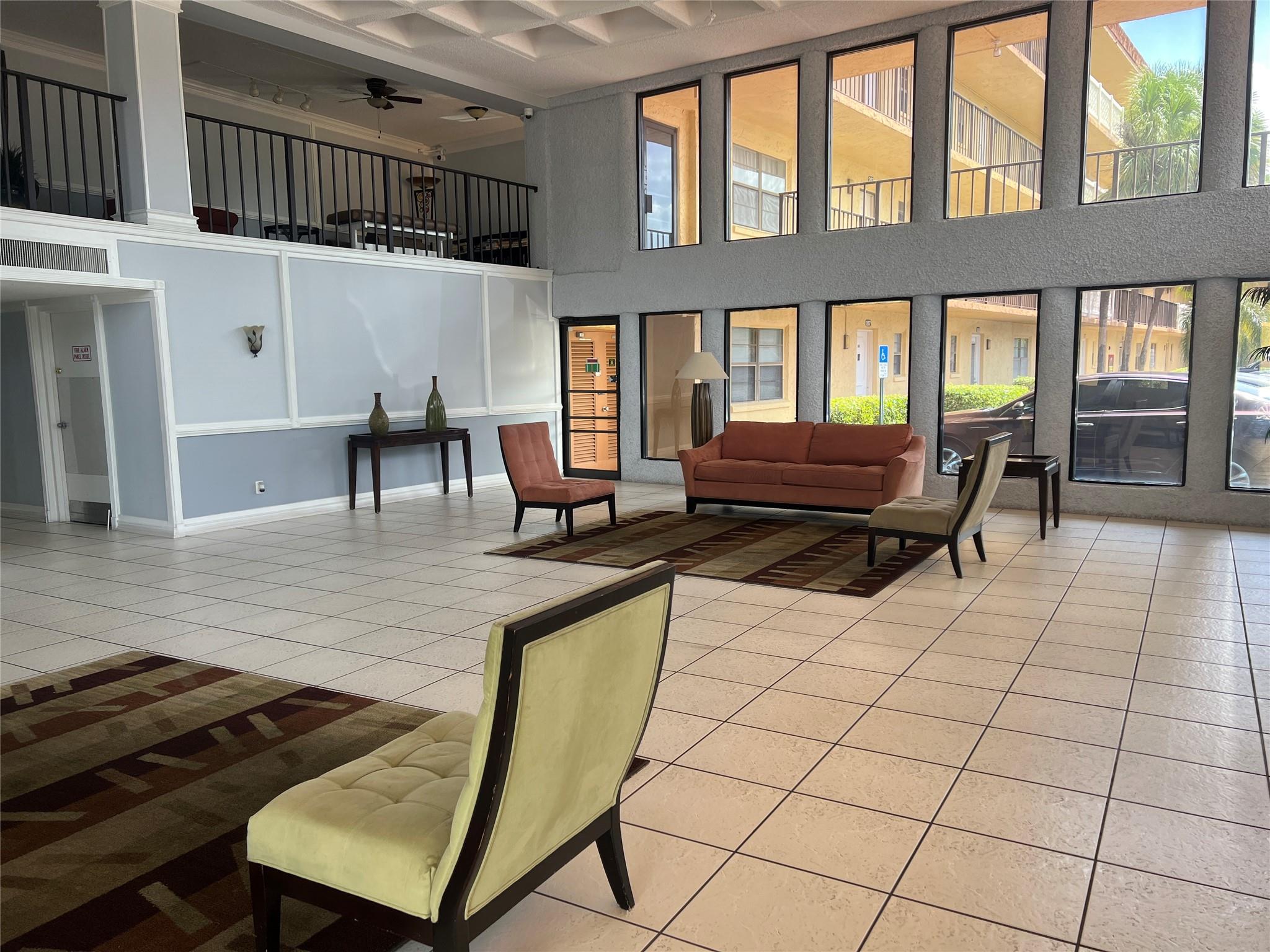9273 SW 8th St Unit: 419