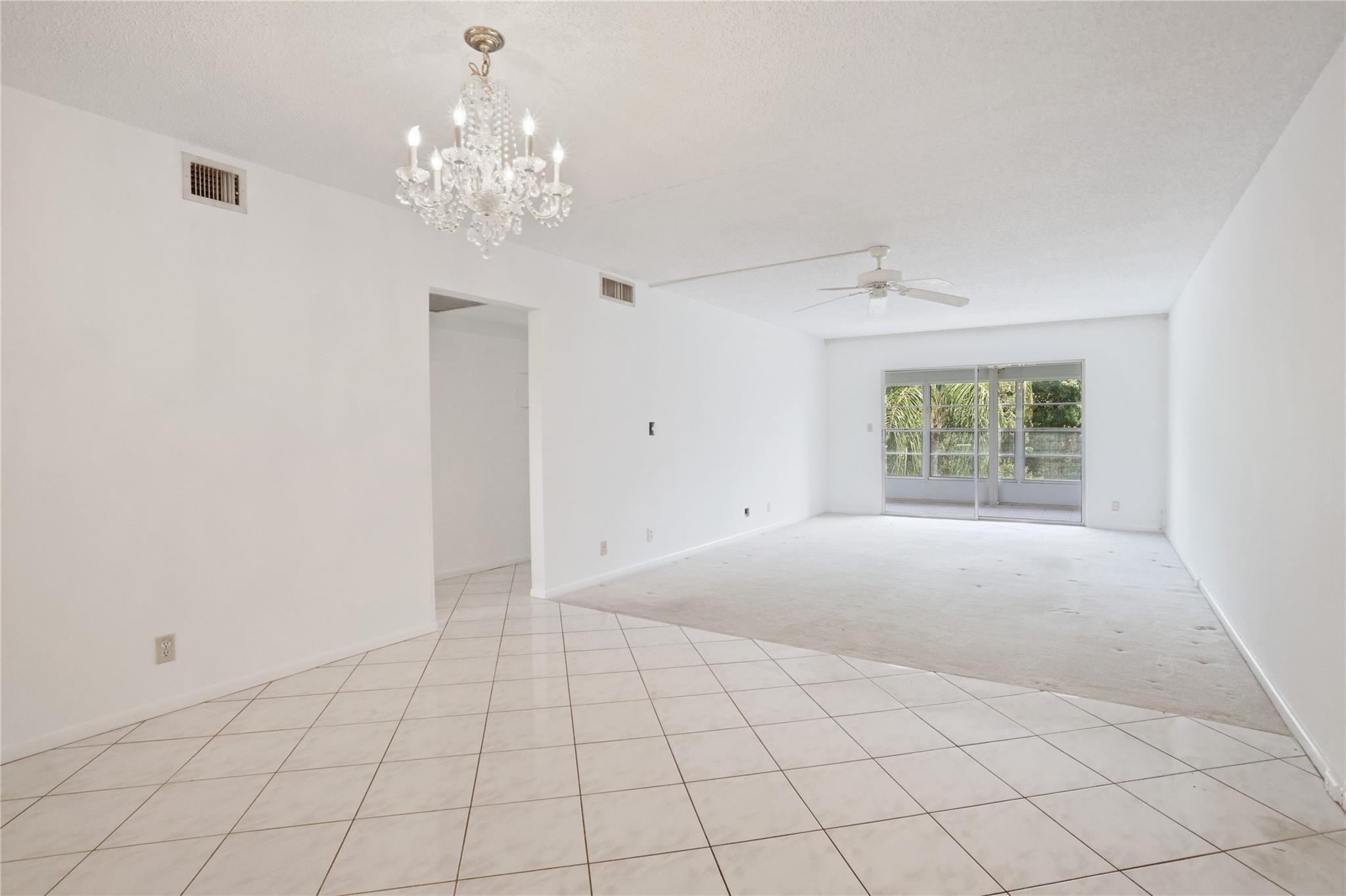 3002 Portofino Isle E4, Coconut Creek Unit: E4