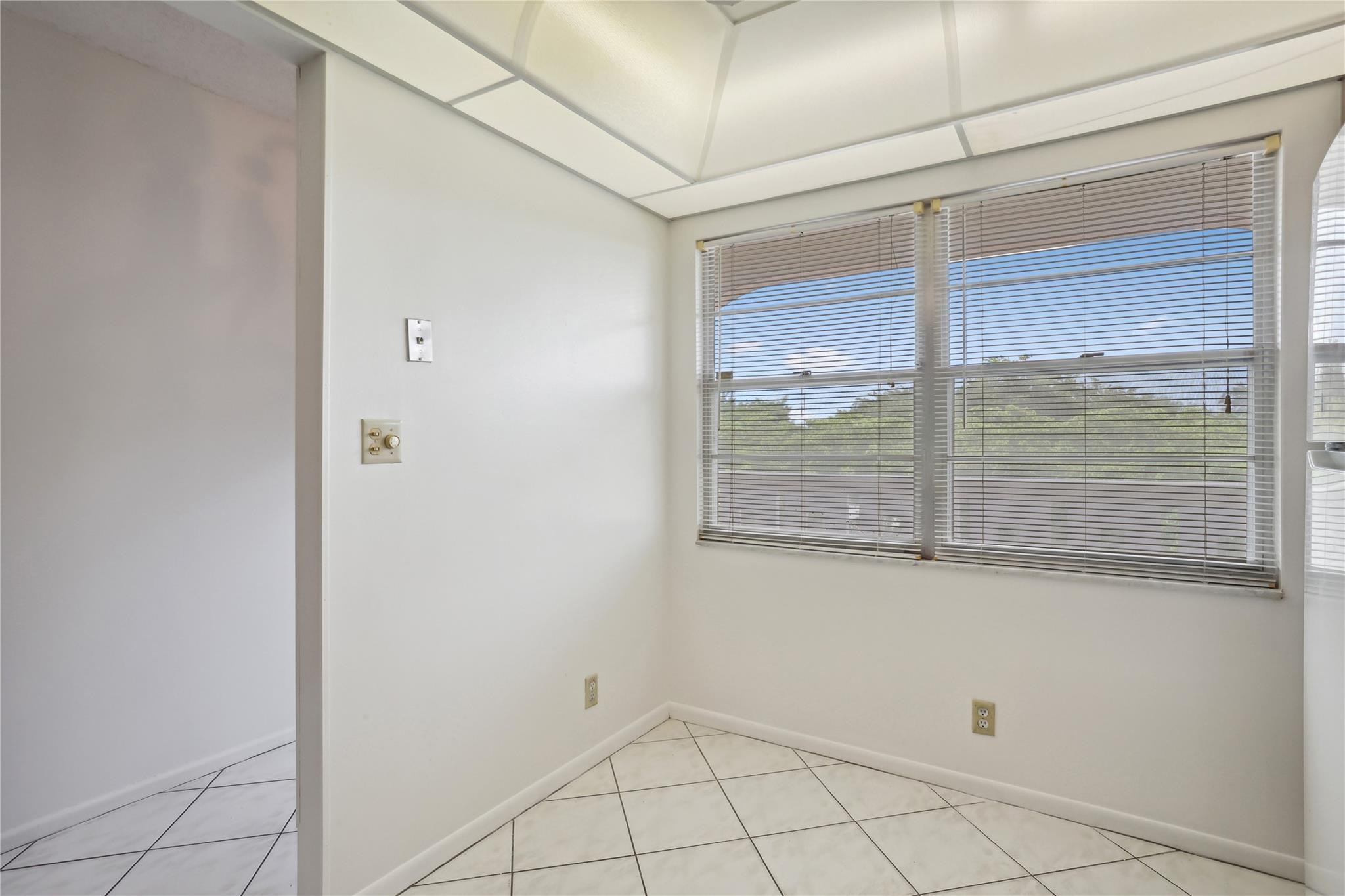 3002 Portofino Isle E4, Coconut Creek Unit: E4