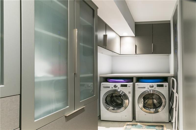 1 Las Olas Circle Unit: 1402