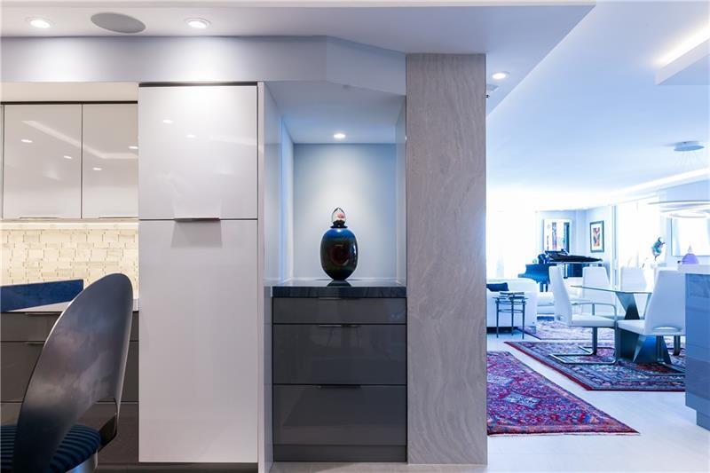 1 Las Olas Circle Unit: 1402