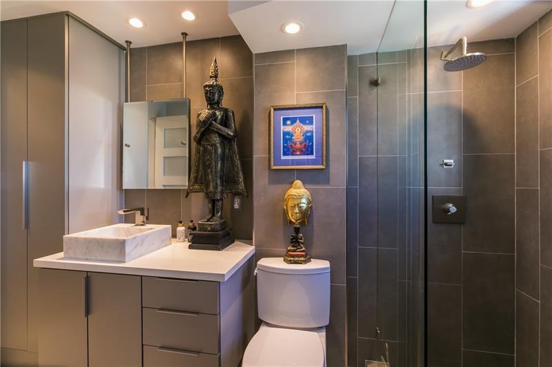 1 Las Olas Circle Unit: 1402