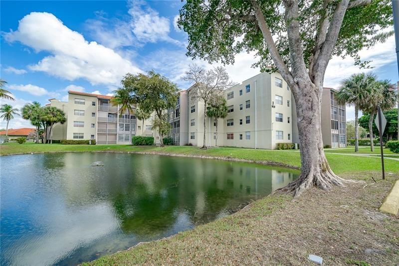 1820 N Lauderdale Ave Unit: 3301