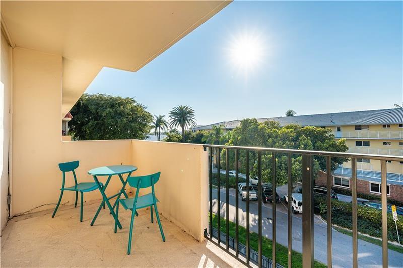 1000 Spanish River Rd Unit: 4G