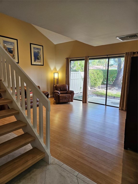 2001 Deer Creek Wildwood Ln Unit: 2001