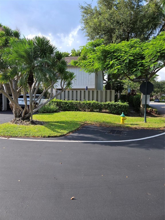 2001 Deer Creek Wildwood Ln Unit: 2001