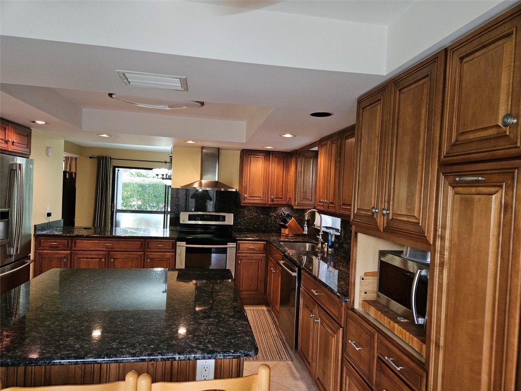 2001 Deer Creek Wildwood Ln Unit: 2001