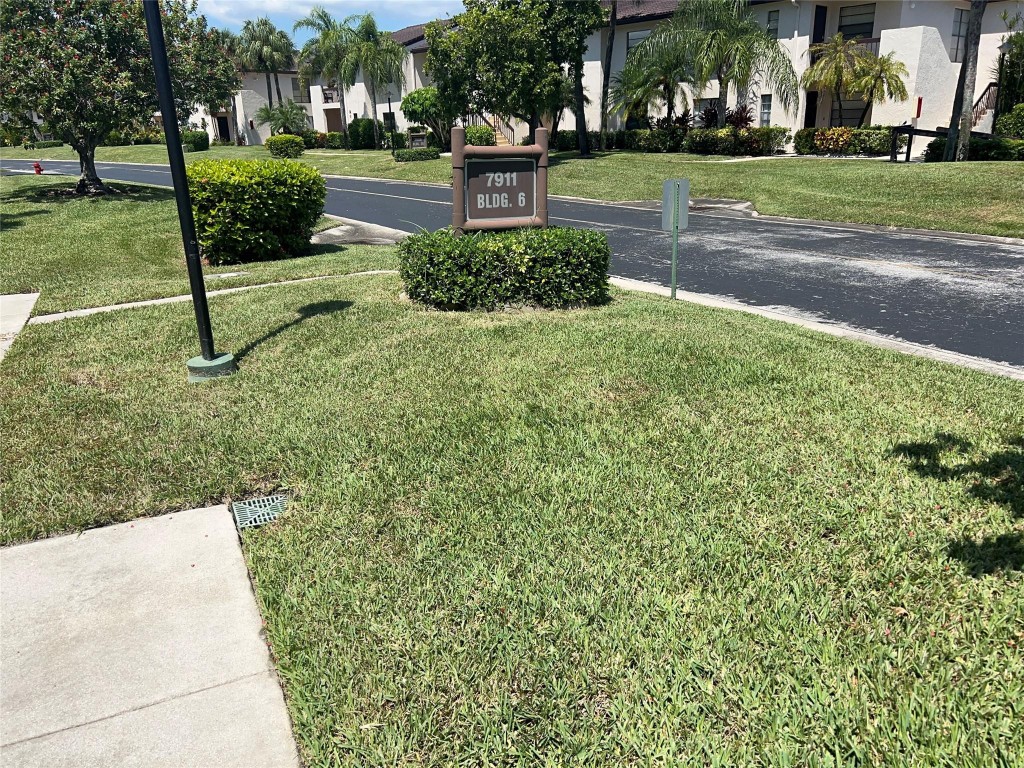 7911 E Eastlake Dr Unit: 6-C