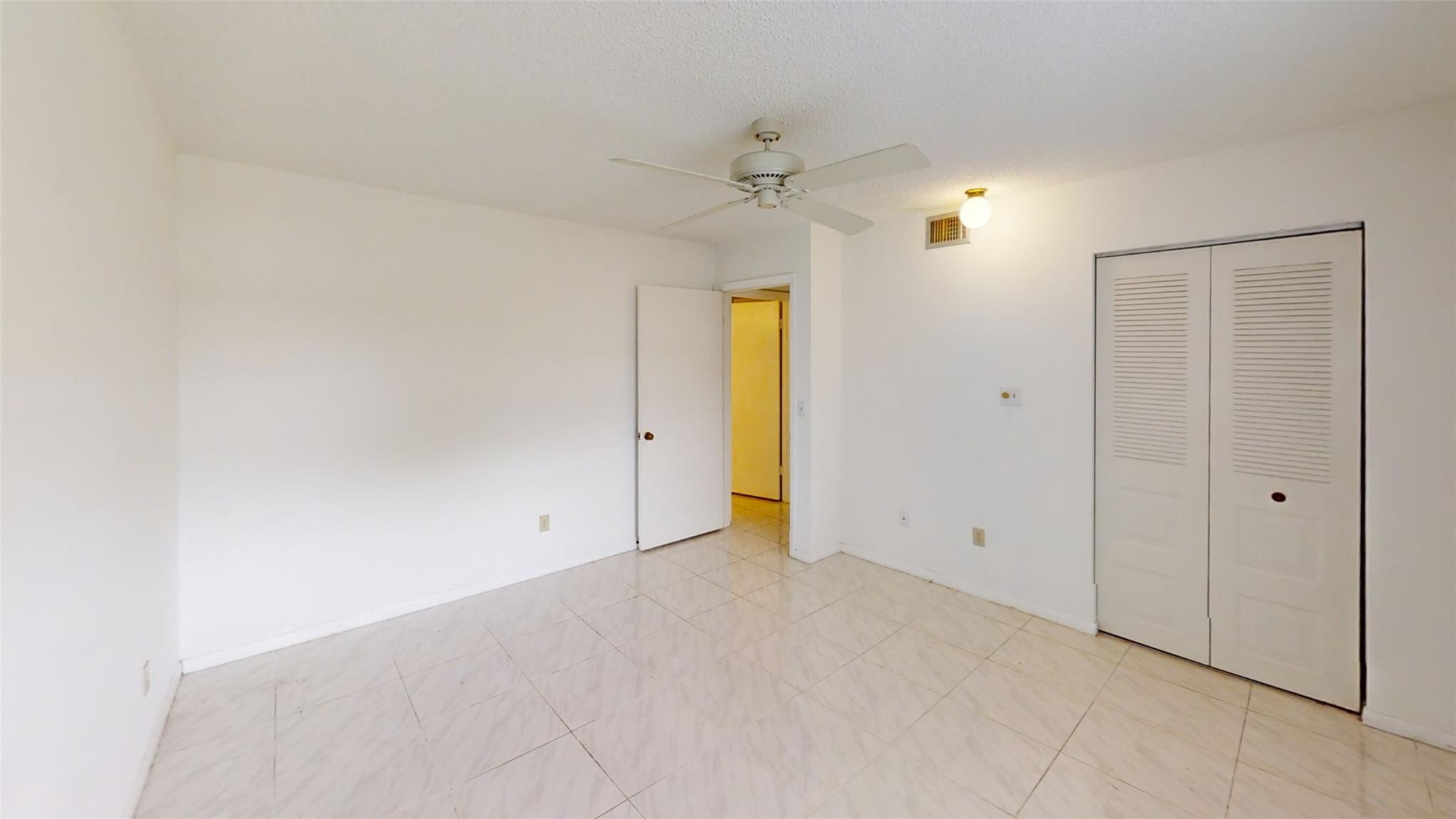 7911 E Eastlake Dr Unit: 6-C