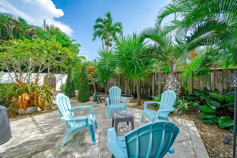 1112 NE 17th Way Unit: 1112