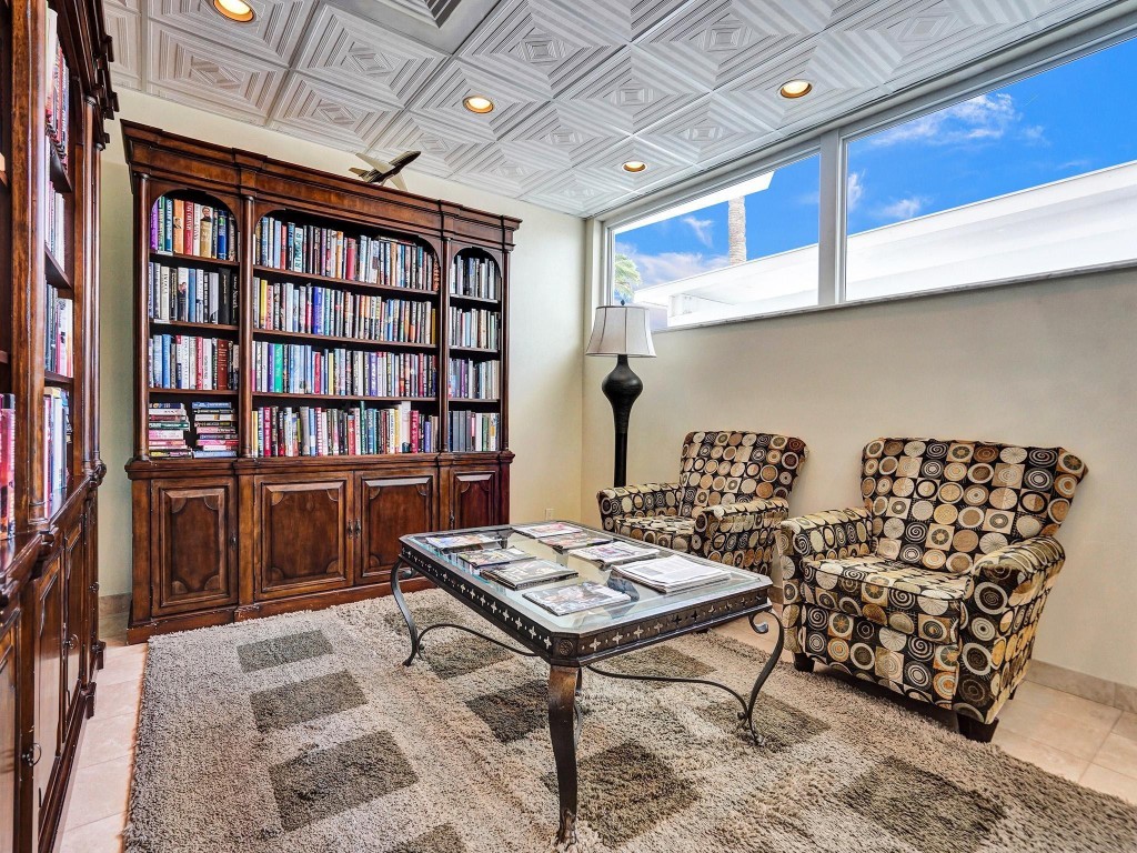 1340 S Ocean Boulevard 705, Pompano Beach Unit: 705