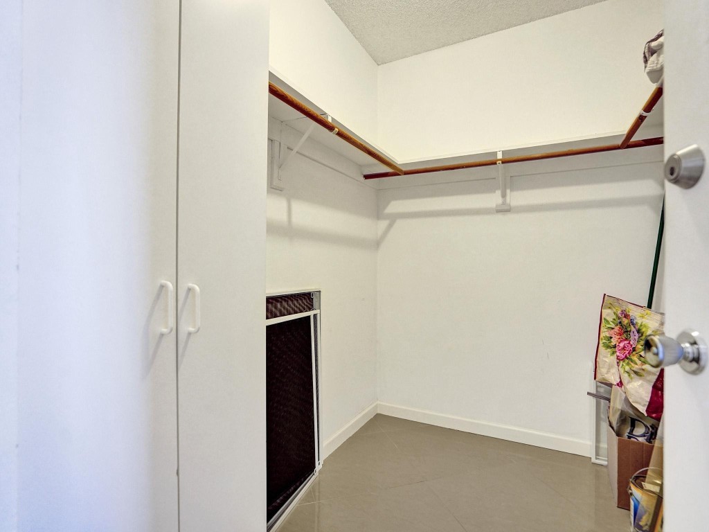 1340 S Ocean Boulevard 705, Pompano Beach Unit: 705