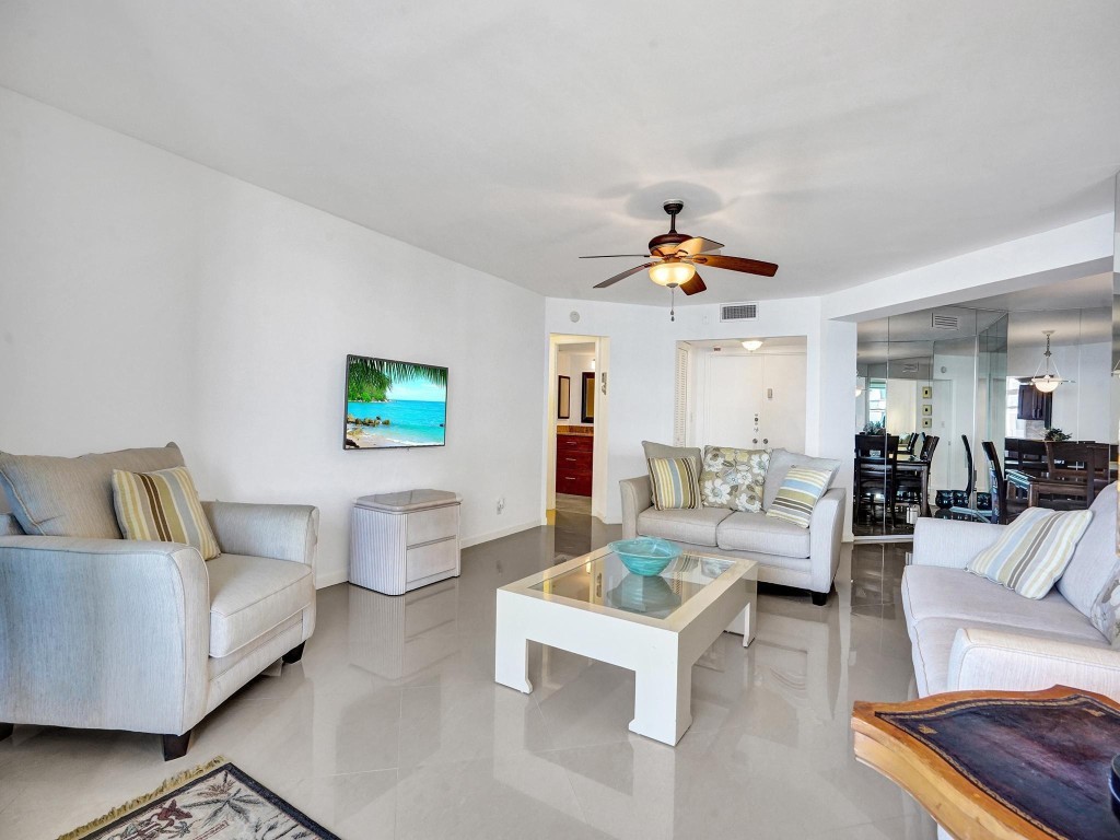 1340 S Ocean Boulevard 705, Pompano Beach Unit: 705
