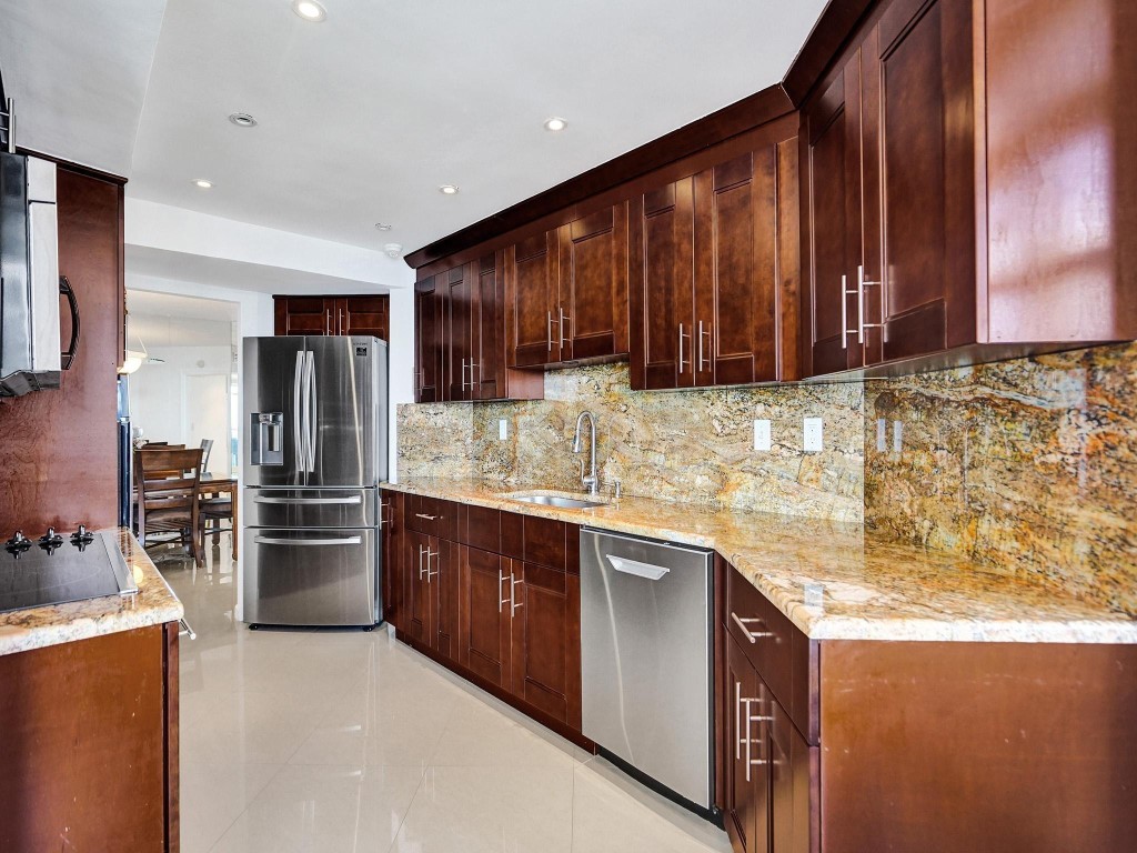 1340 S Ocean Boulevard 705, Pompano Beach Unit: 705