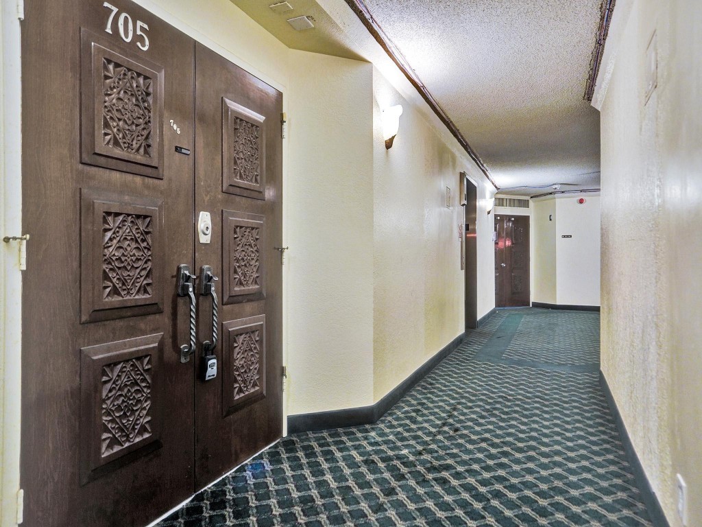 1340 S Ocean Boulevard 705, Pompano Beach Unit: 705