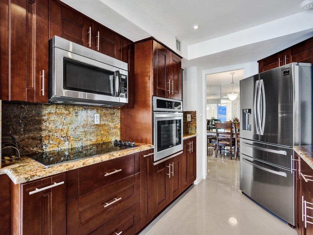 1340 S Ocean Boulevard 705, Pompano Beach Unit: 705