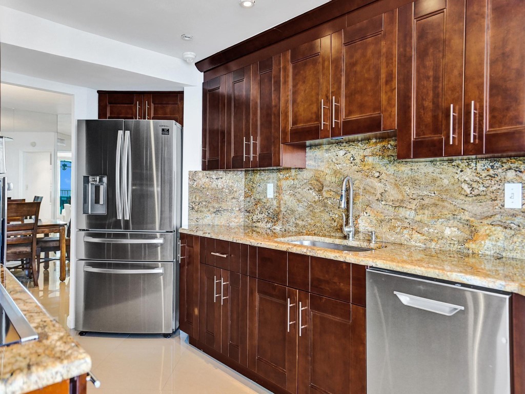 1340 S Ocean Boulevard 705, Pompano Beach Unit: 705