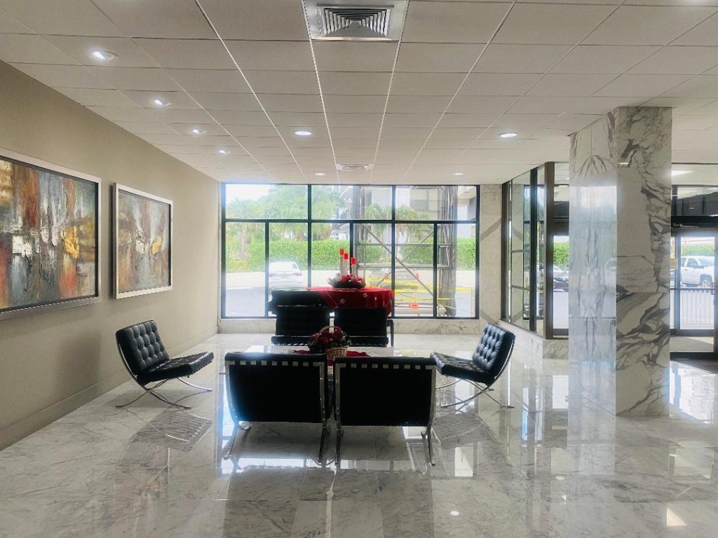 3015 N Ocean Blvd Unit: 14E